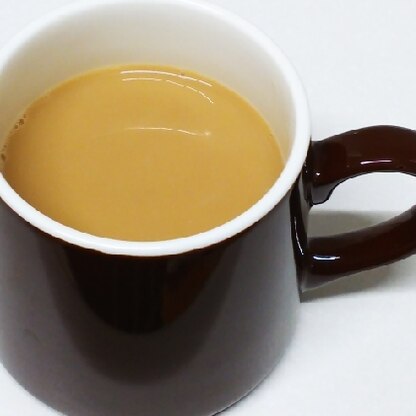 私はコーヒー飲めなくて主人に。
ほっこり甘い✨…甘い香りがするコーヒーいれるの好きです(^^)